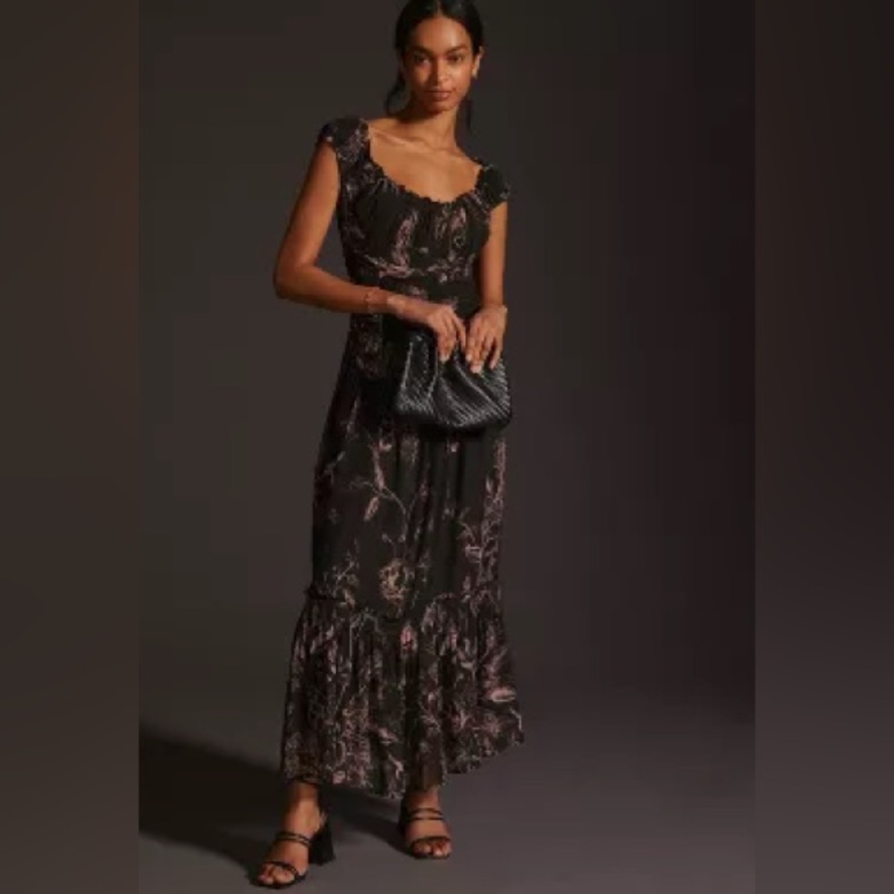 Anthropologie Ruched Sweetheart Midi Dress Size M in excellent condition